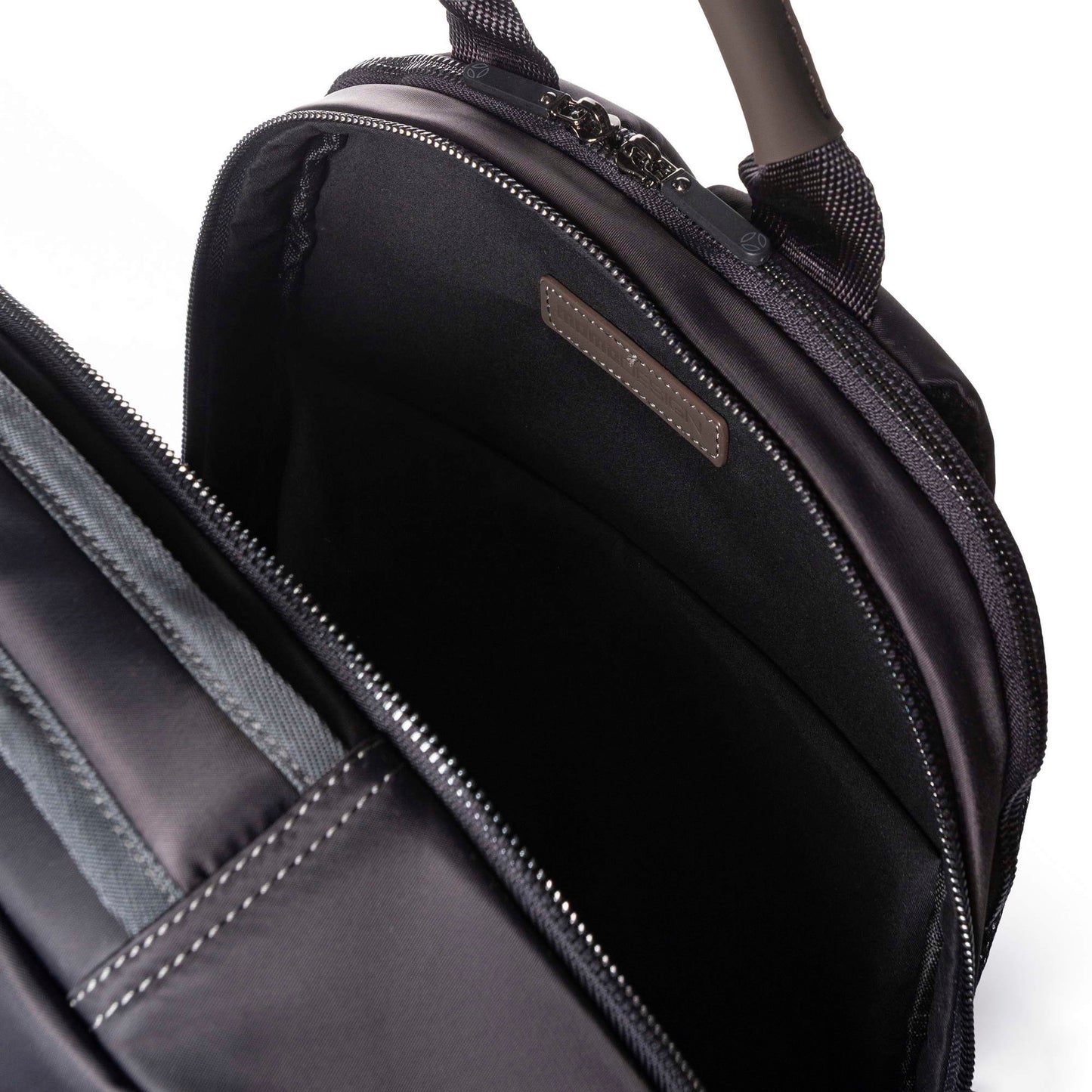 Momodesign zaino sportivo Ovo plus grande in nylon titanio scuro