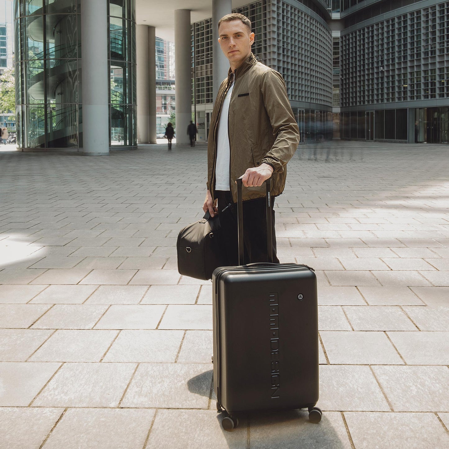 MOMODESIGN Trolley medio nero