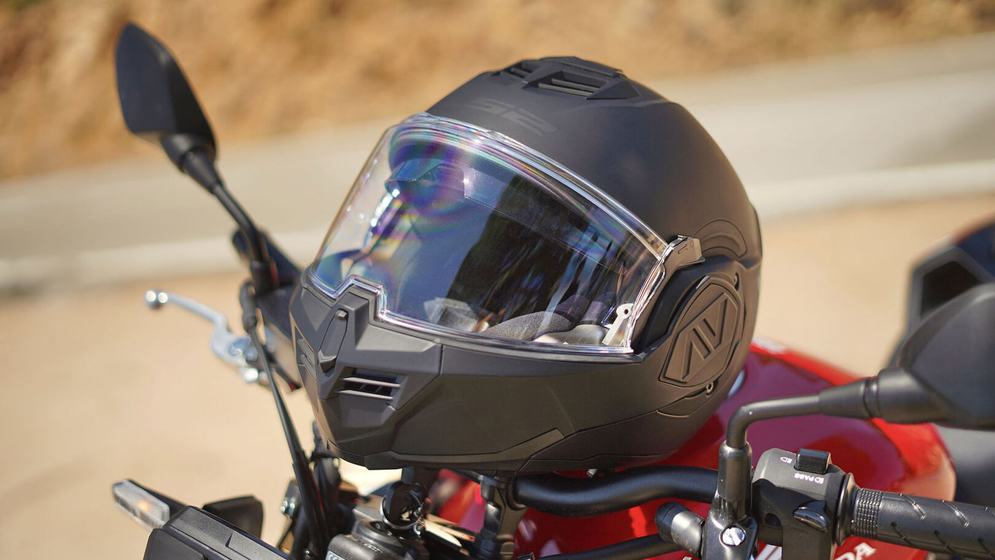 LS2 Advant Helmet Solid Black Matt