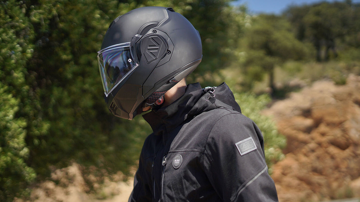 LS2 Advant Helmet Solid Black Matt