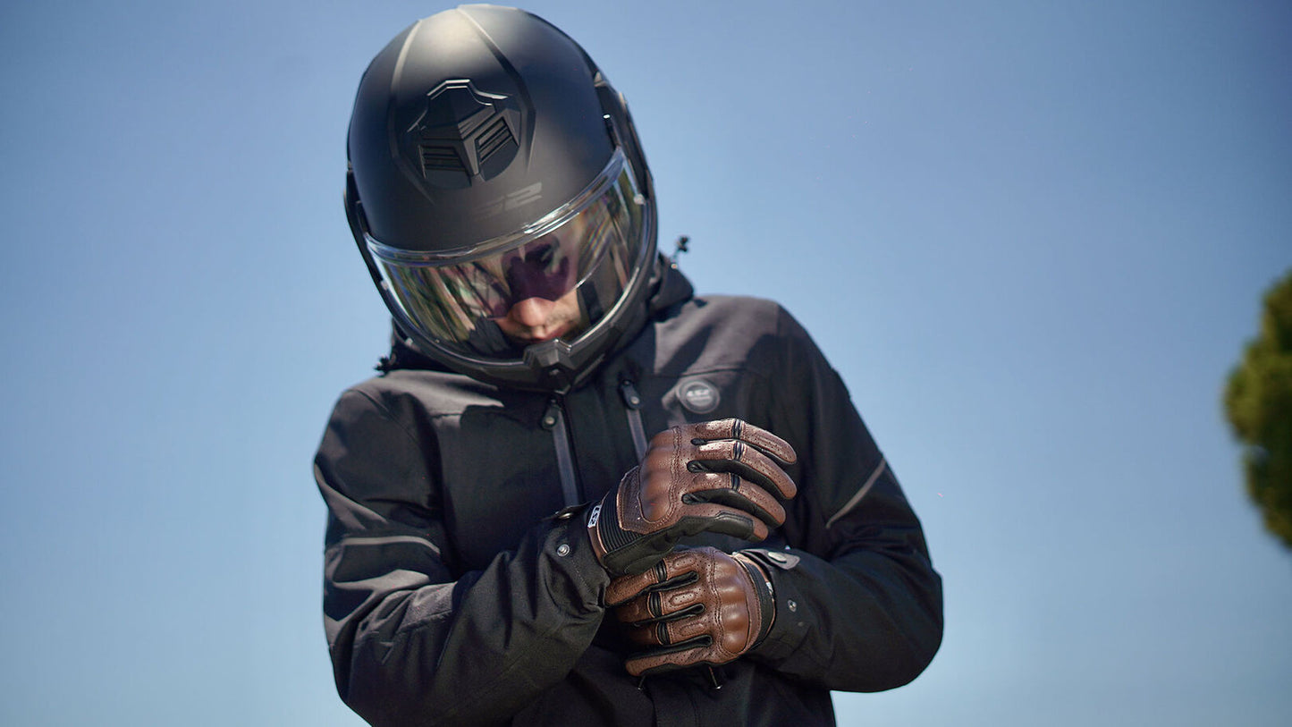 LS2 Advant Helmet Solid Black Matt