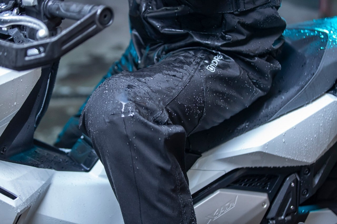 Set Antipioggia Moto Tucano Urbano Diluvio Pro - Giacca e Pantaloni Hydroscud® - Nero